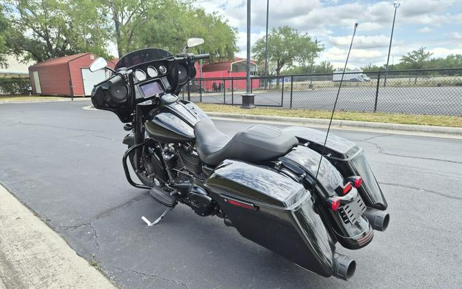 FLHXS 2020 Street Glide Special