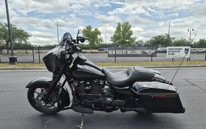 FLHXS 2020 Street Glide Special