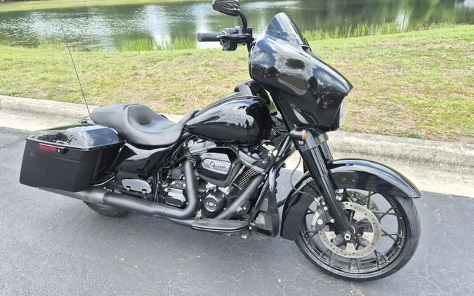 FLHXS 2020 Street Glide Special