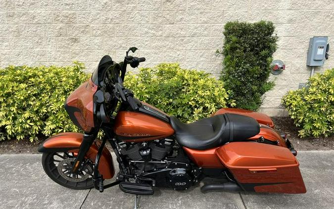 2019 Harley-Davidson® FLHXS - Street Glide® Special