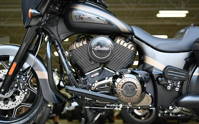 2023 Indian Motorcycle® Chieftain Elite Super Graphite M / Black M w/ SB Accents