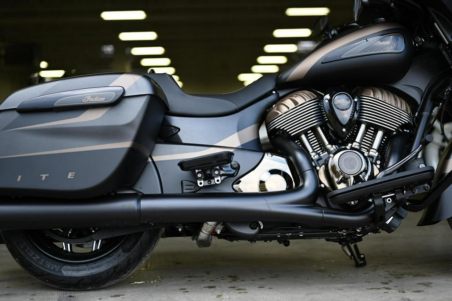 2023 Indian Motorcycle® Chieftain Elite Super Graphite M / Black M w/ SB Accents