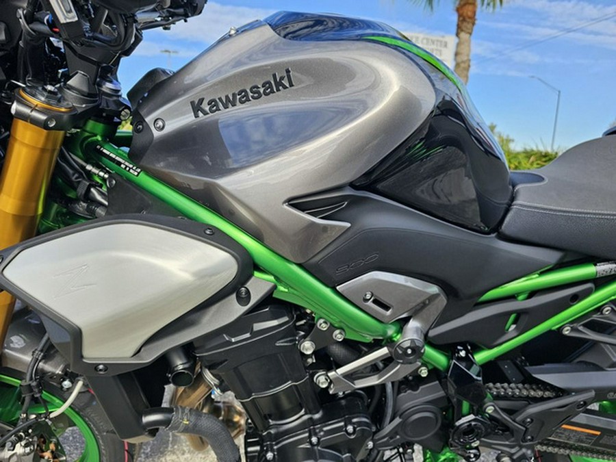 2025 Kawasaki Z900 SE ABS