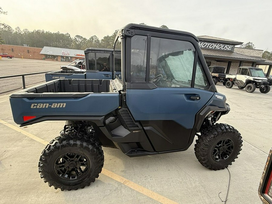 2026 Can-Am Defender Limited HD11