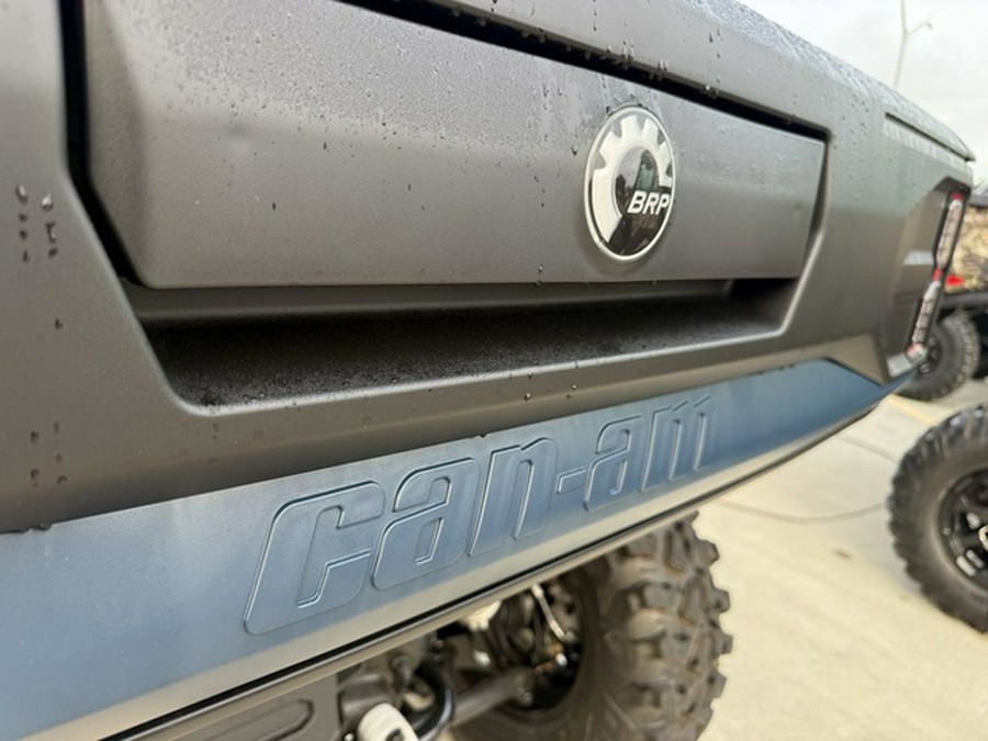 2026 Can-Am Defender Limited HD11