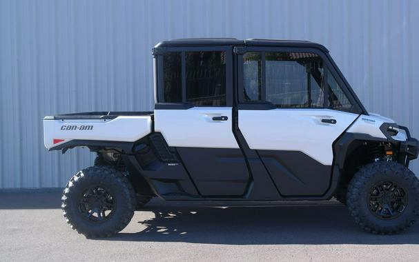 2026 Can-Am® Defender MAX Limited HD11