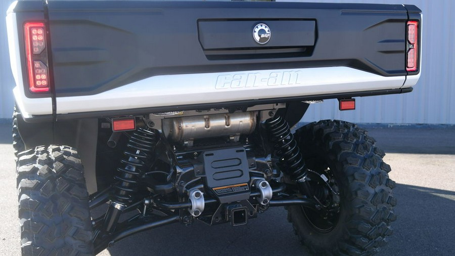 2026 Can-Am® Defender MAX Limited HD11