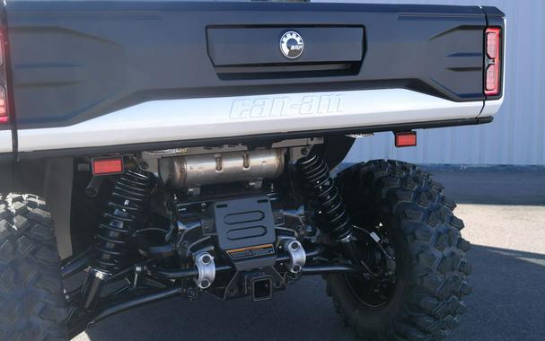 2026 Can-Am® Defender MAX Limited HD11