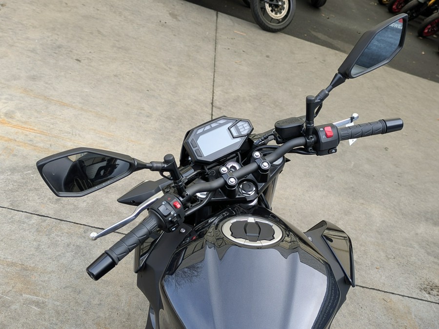 2025 Kawasaki Z500 ABS