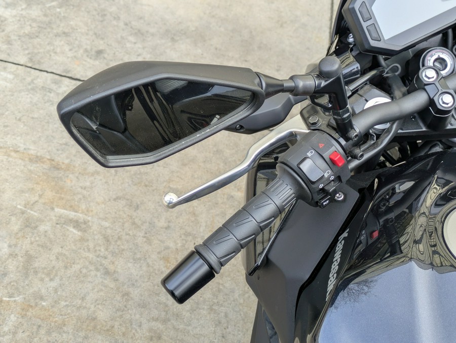 2025 Kawasaki Z500 ABS