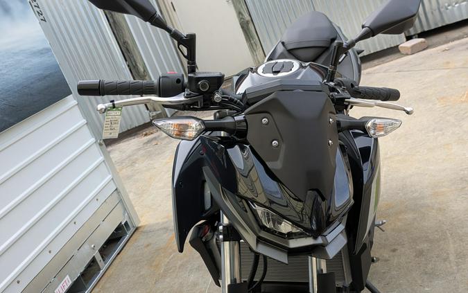 2025 Kawasaki Z500 ABS