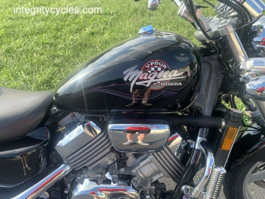 1994 Honda® Magna® V-45™