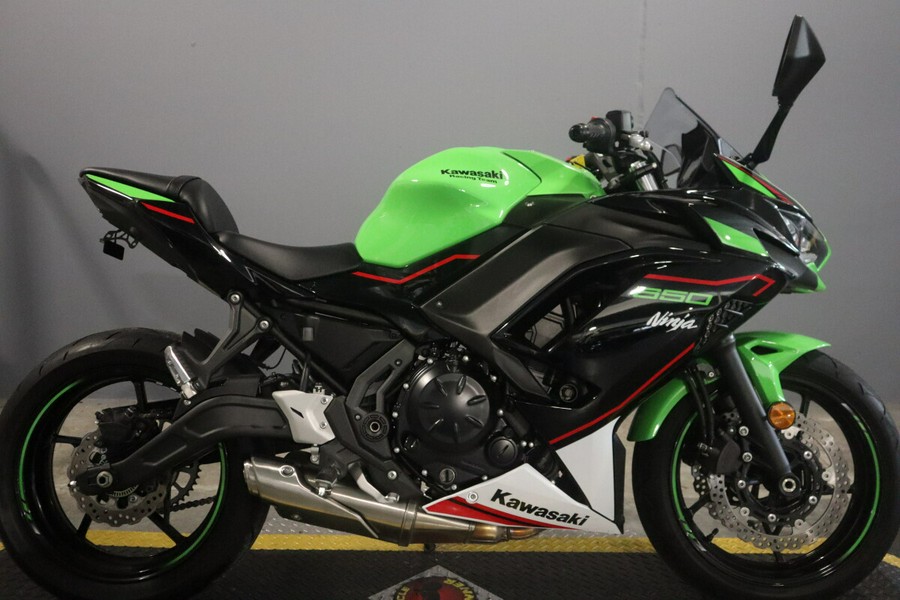 2022 Kawasaki Ninja 650 KRT Edition