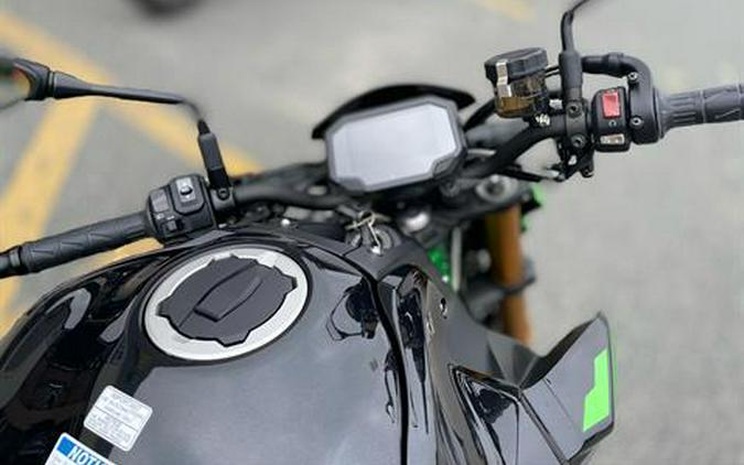 2024 Kawasaki Z900 SE ABS