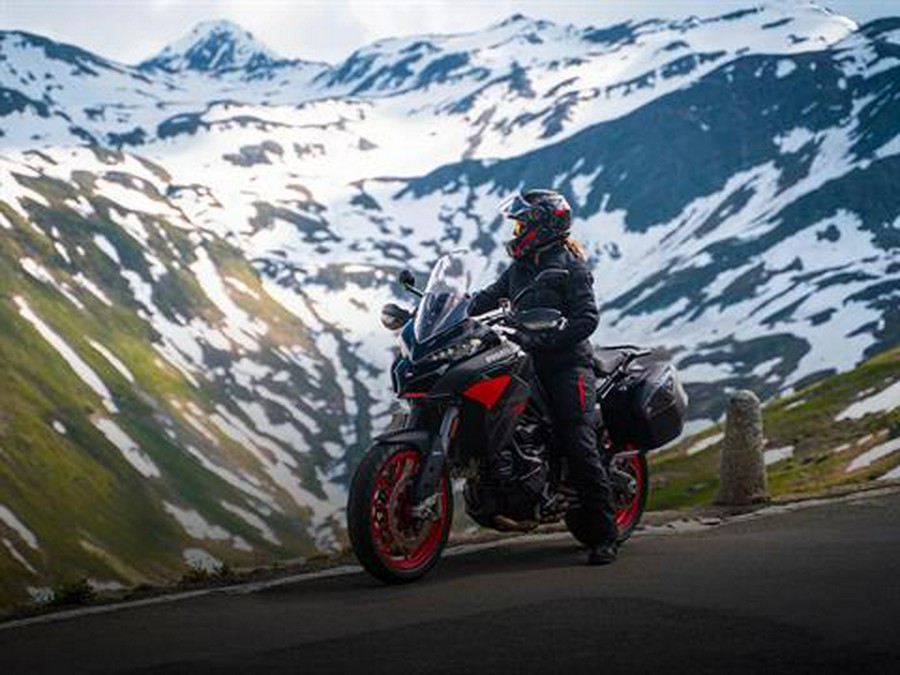 2024 Ducati Multistrada V2 S