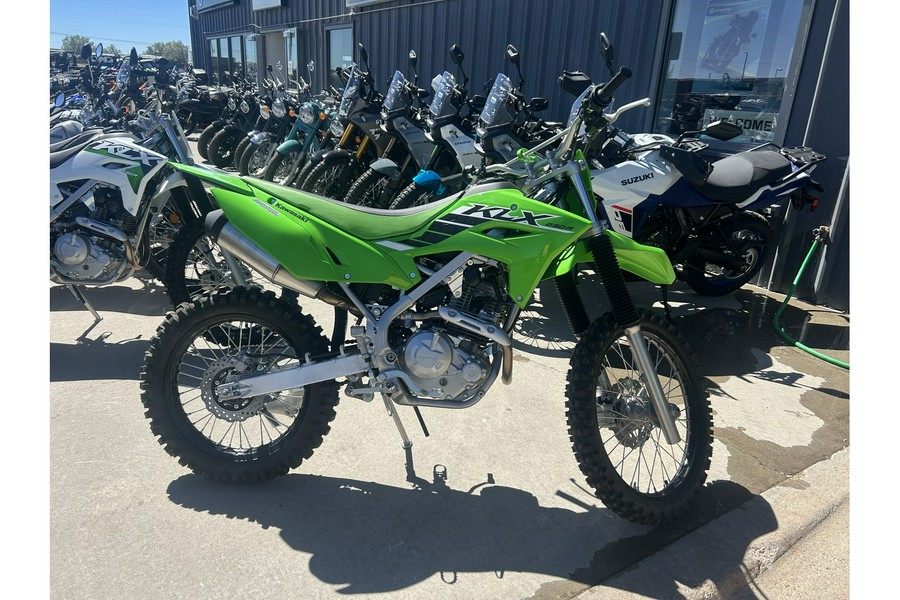 2025 KLX® 230R - Kawasaki