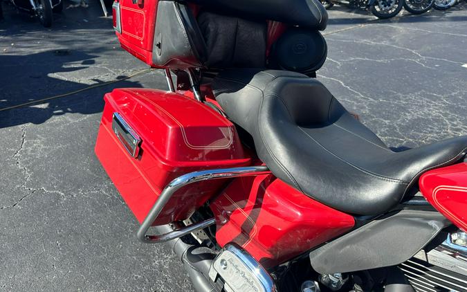 2010 Harley-Davidson Ultra Classic® Electra Glide® Firefighter Special Edition