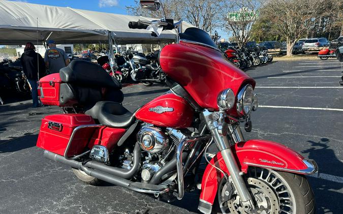 2010 Harley-Davidson Ultra Classic® Electra Glide® Firefighter Special Edition