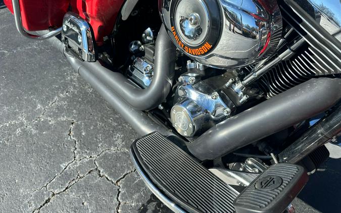 2010 Harley-Davidson Ultra Classic® Electra Glide® Firefighter Special Edition