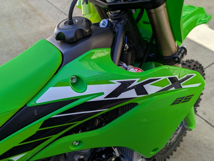 2025 Kawasaki KX 85