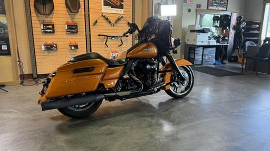 2014 Harley-Davidson Street Glide® Special