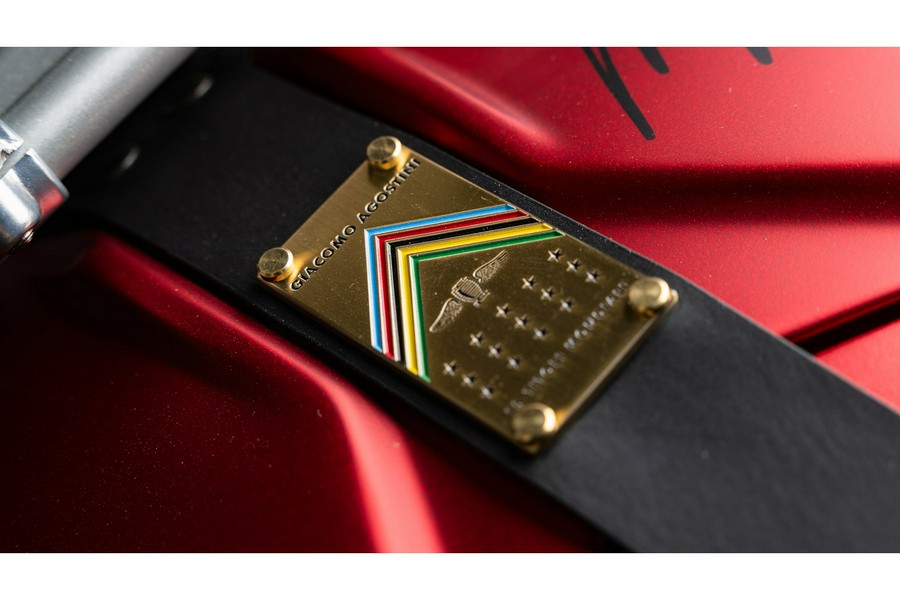 2025 MV Agusta Superveloce 1000 Ago