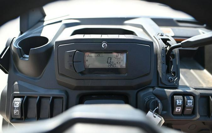 2025 Can-Am Defender DPS HD7 Compass Green