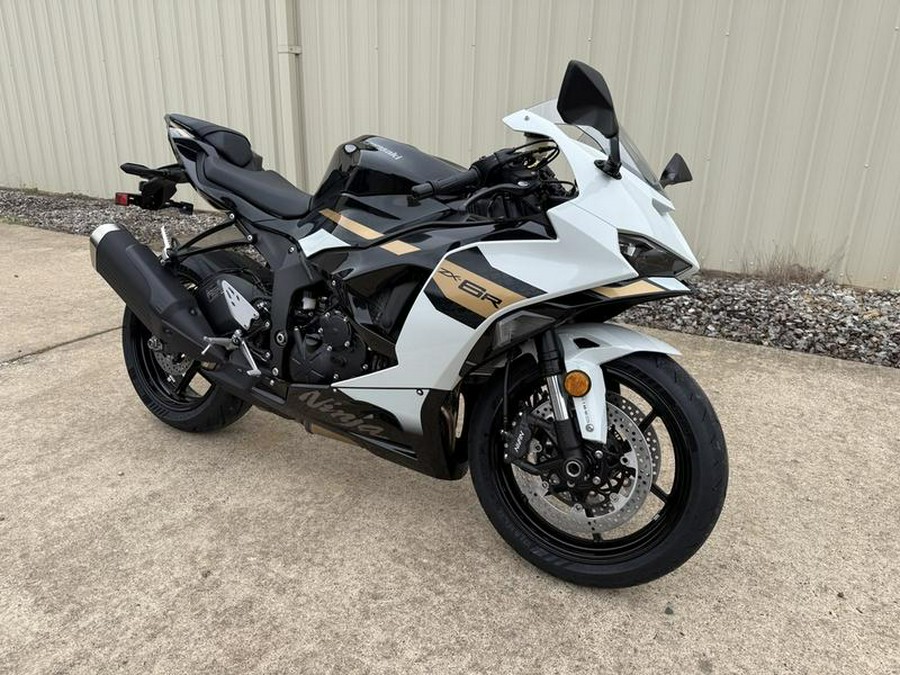 2026 Kawasaki Ninja® ZX™-6R ABS