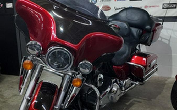 2013 Harley-Davidson FLHTC Electra Glide classic