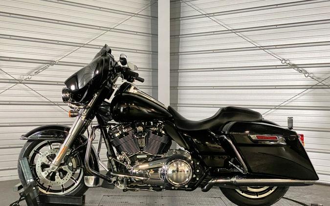 2017 Harley-Davidson® FLHTP - Electra Glide® Police