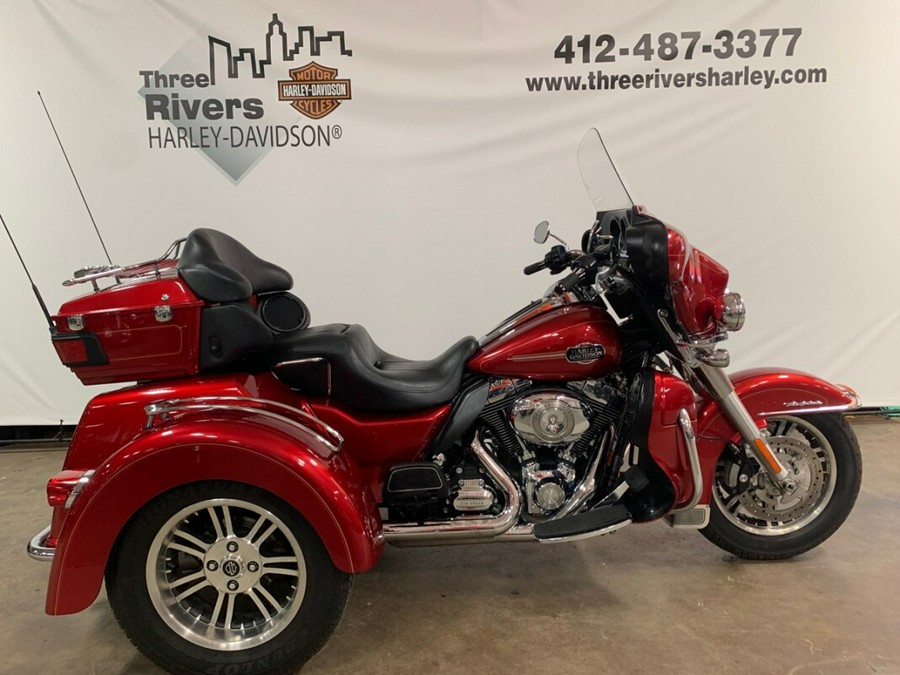 2013 Harley-Davidson® Tri Glide™ Ultra Classic® Ember Red Sunglo