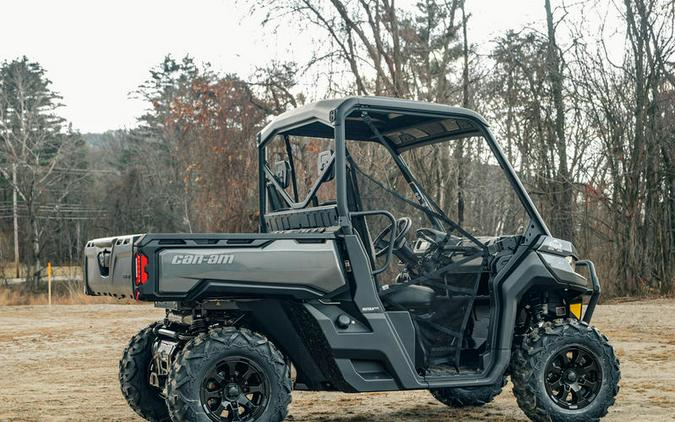 2024 Can-Am® Defender XT HD7