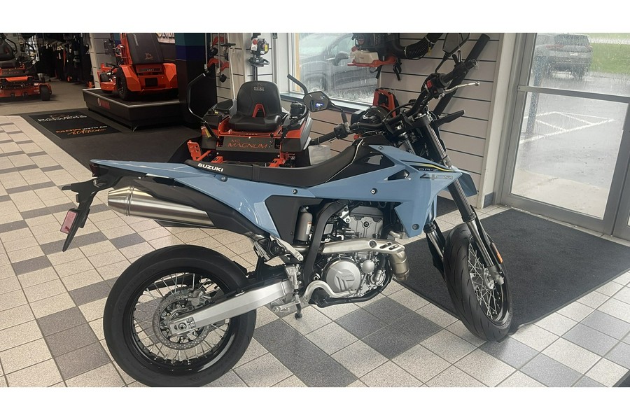2025 Suzuki DR-Z400SMM5