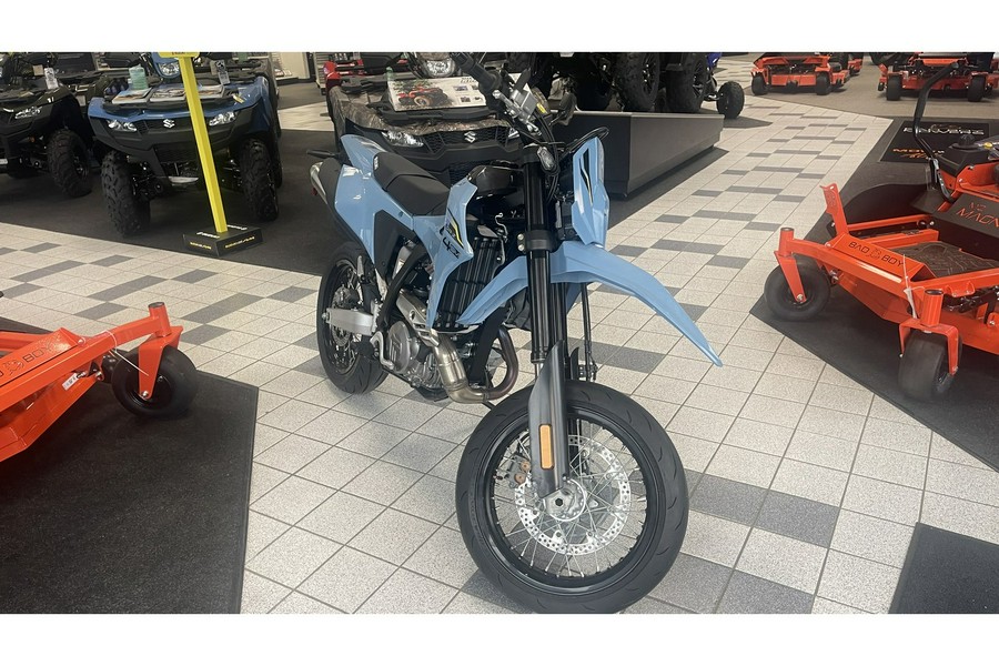 2025 Suzuki DR-Z400SMM5