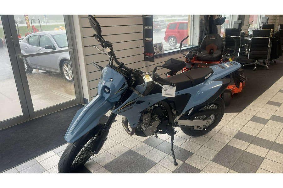 2025 Suzuki DR-Z400SMM5
