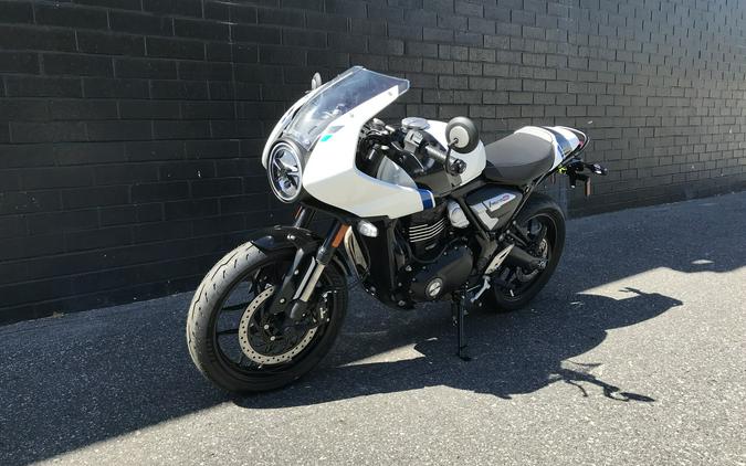 2026 Triumph Thruxton 400