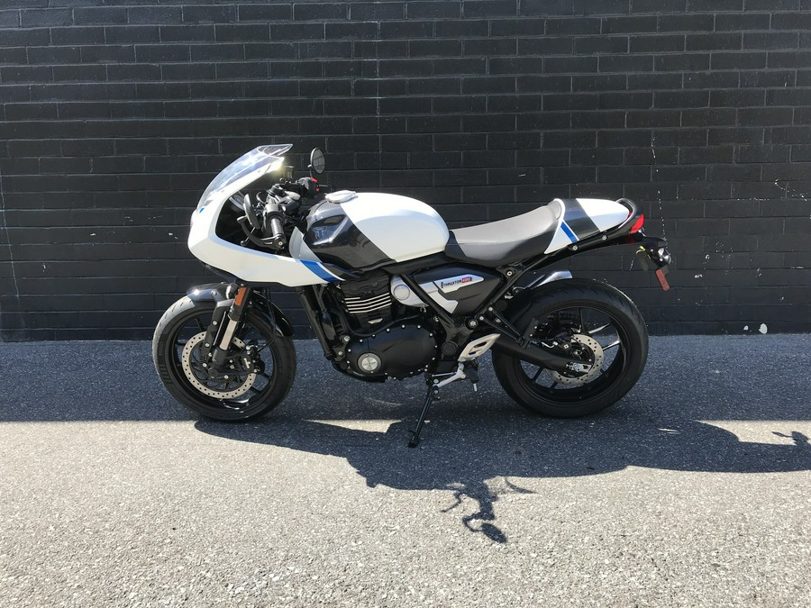2026 Triumph Thruxton 400