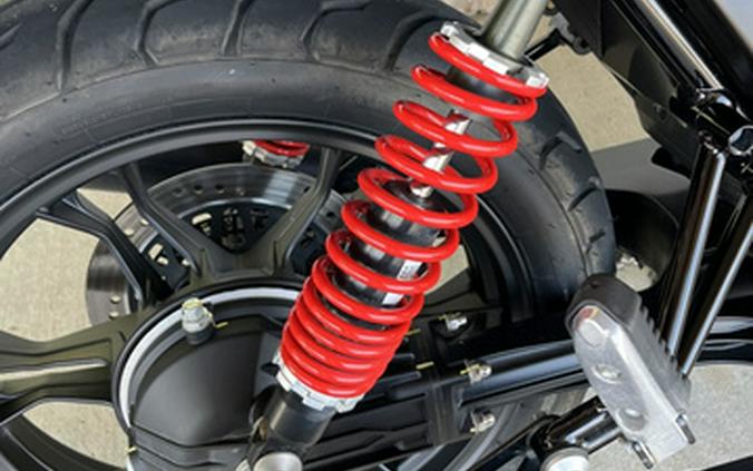 2020 Moto Guzzi V7 III Stone