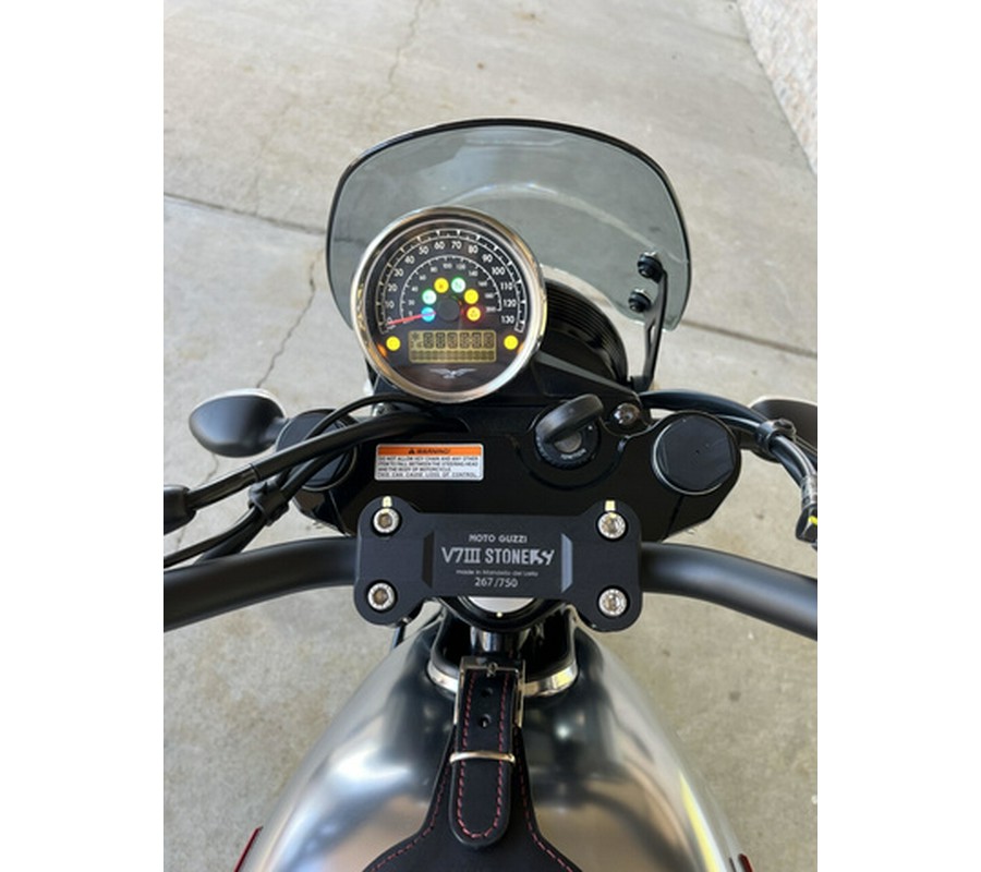 2020 Moto Guzzi V7 III Stone