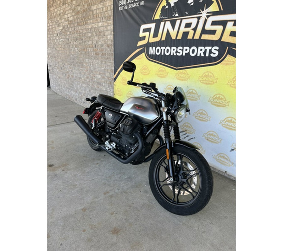 2020 Moto Guzzi V7 III Stone