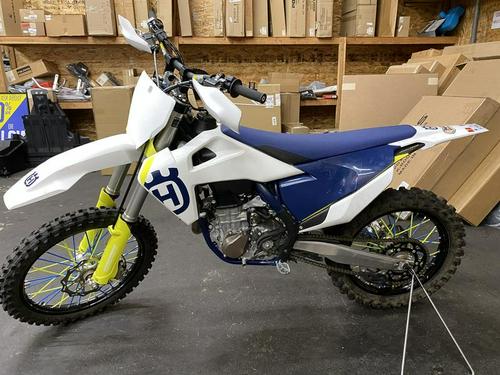 2019 Husqvarna FC 450 Rockstar Edition Review (11 Fast Facts)