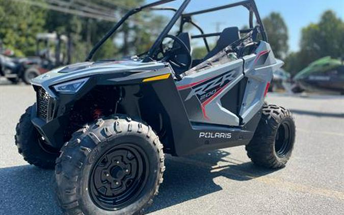 2024 Polaris RZR 200 EFI