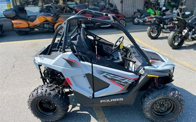 2024 Polaris RZR 200 EFI