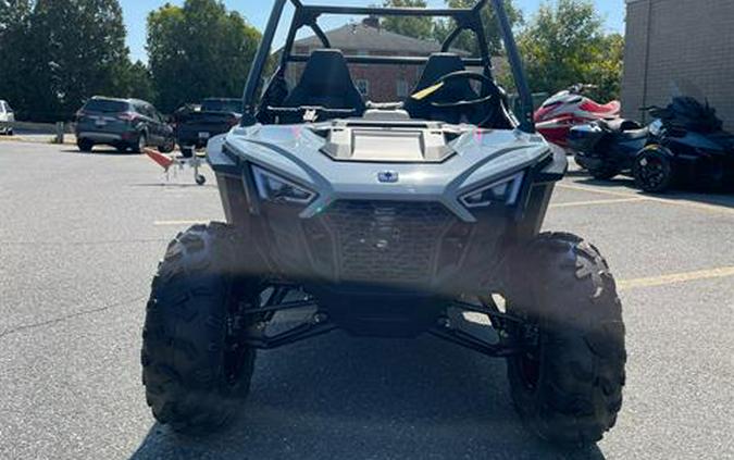 2024 Polaris RZR 200 EFI