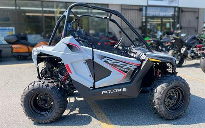 2024 Polaris RZR 200 EFI