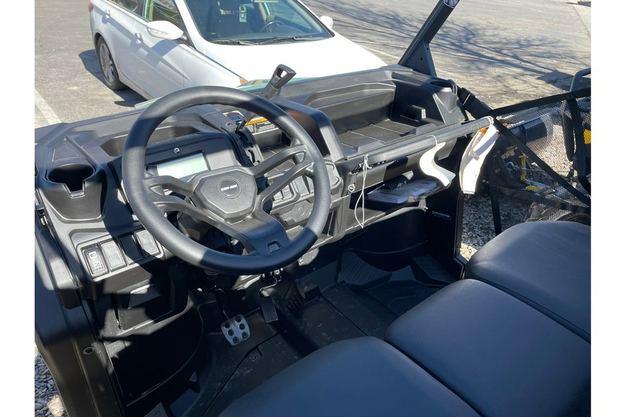 2025 Can-Am DEFENDER DPS HD7 - *DEMO B*