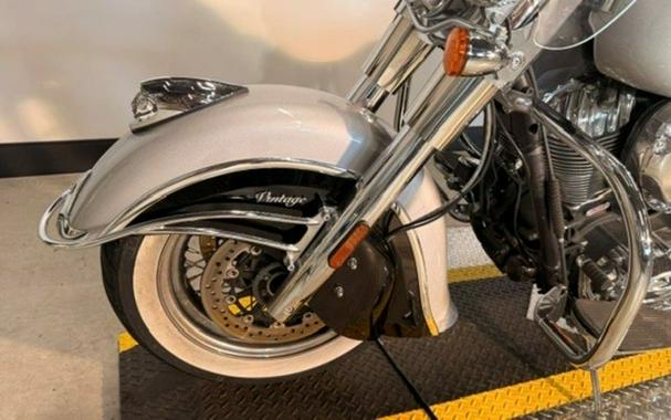 2016 Indian Motorcycle® CHIEF VINTAGE, VSL/BLACK, 49S