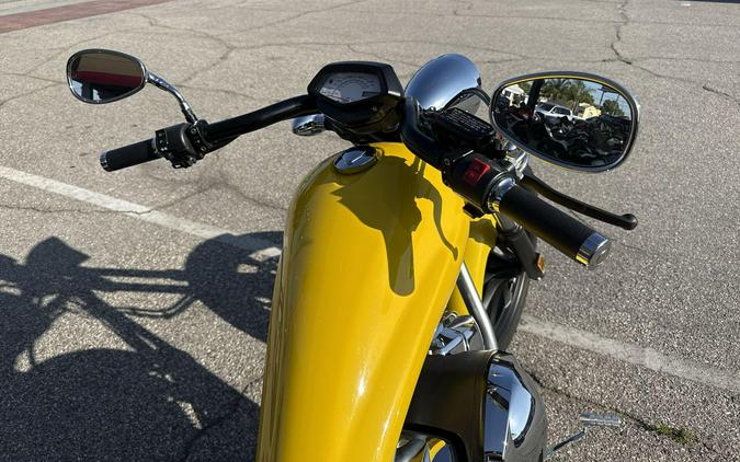 2023 Honda FURY ABS