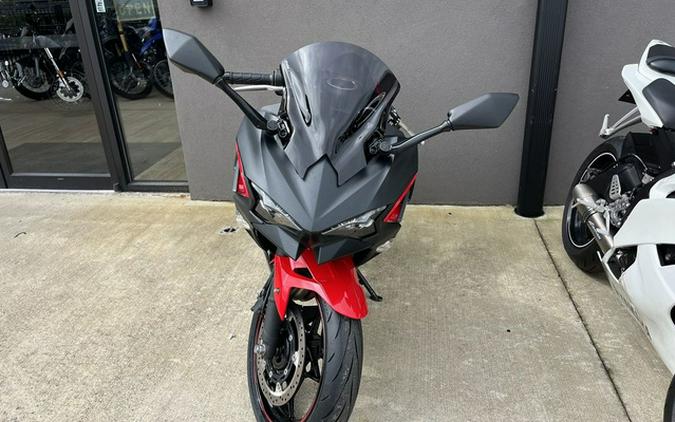 2025 Kawasaki Ninja 500 ABS