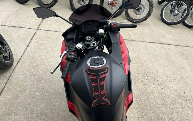2025 Kawasaki Ninja 500 ABS